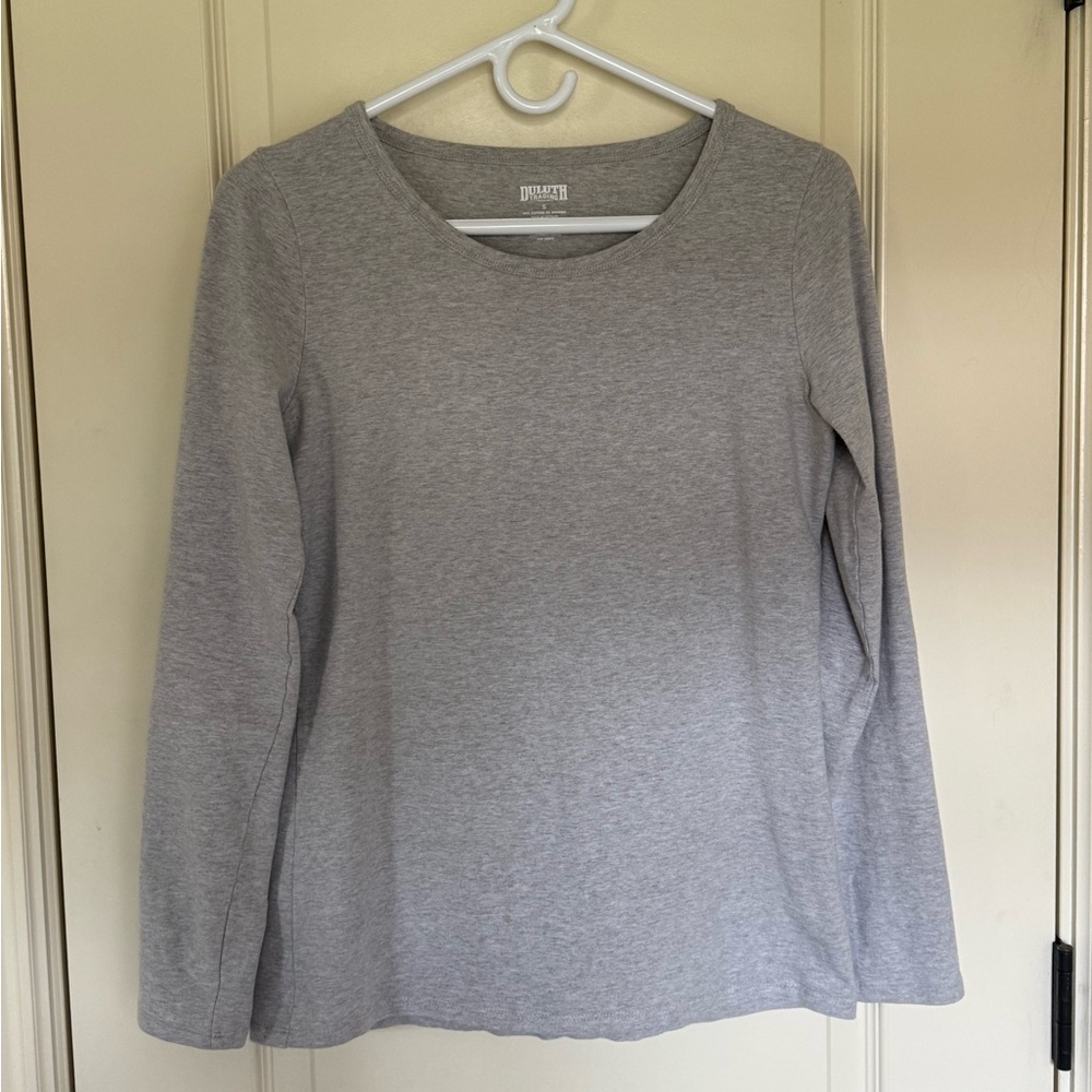 Duluth Trading Women's No-Yank Long Sleeve Scoopneck T-Shirt